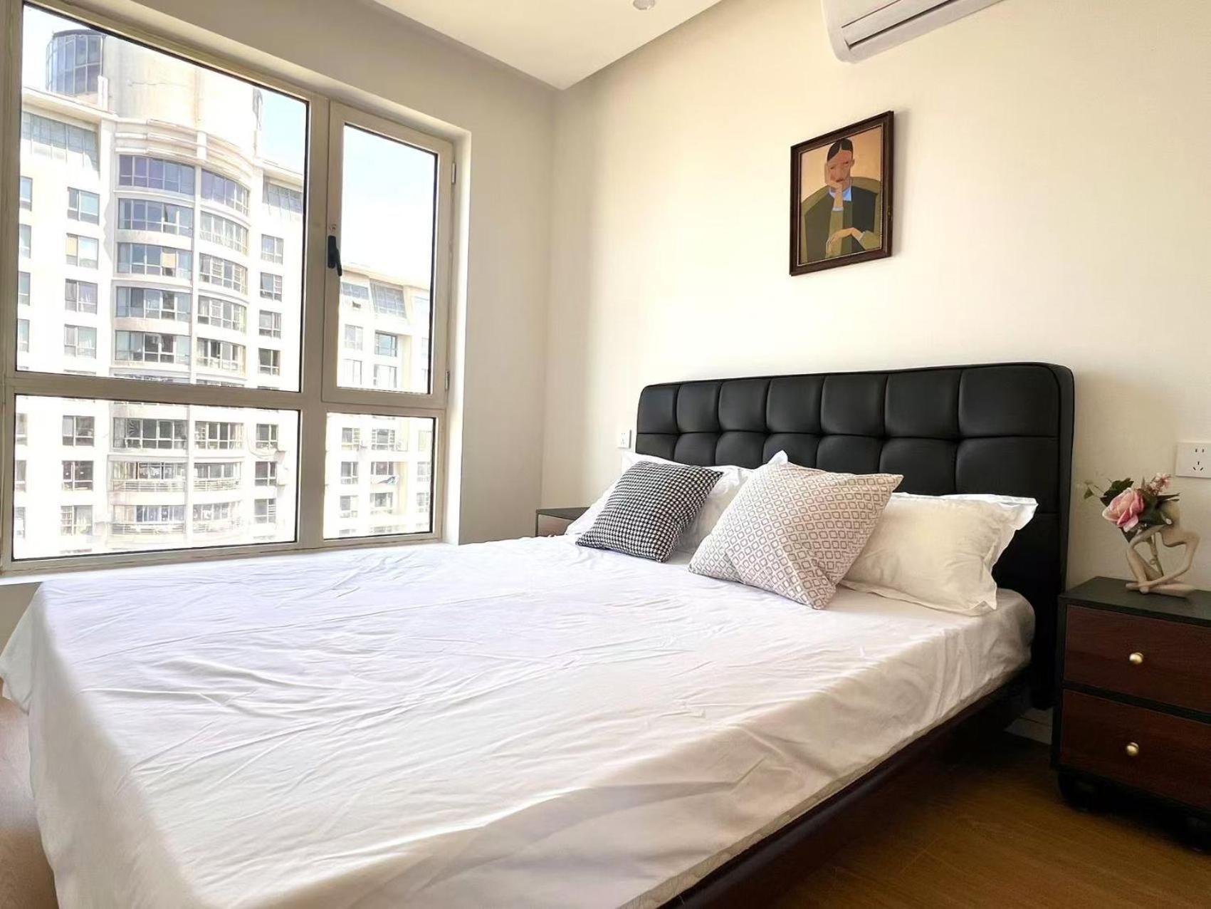 Ehub - Walk To Yuyuan Garden, The Bund And People's Square, Boutique 3bedroom Fully Equipped Family , Very Close To Subway * Shanghai