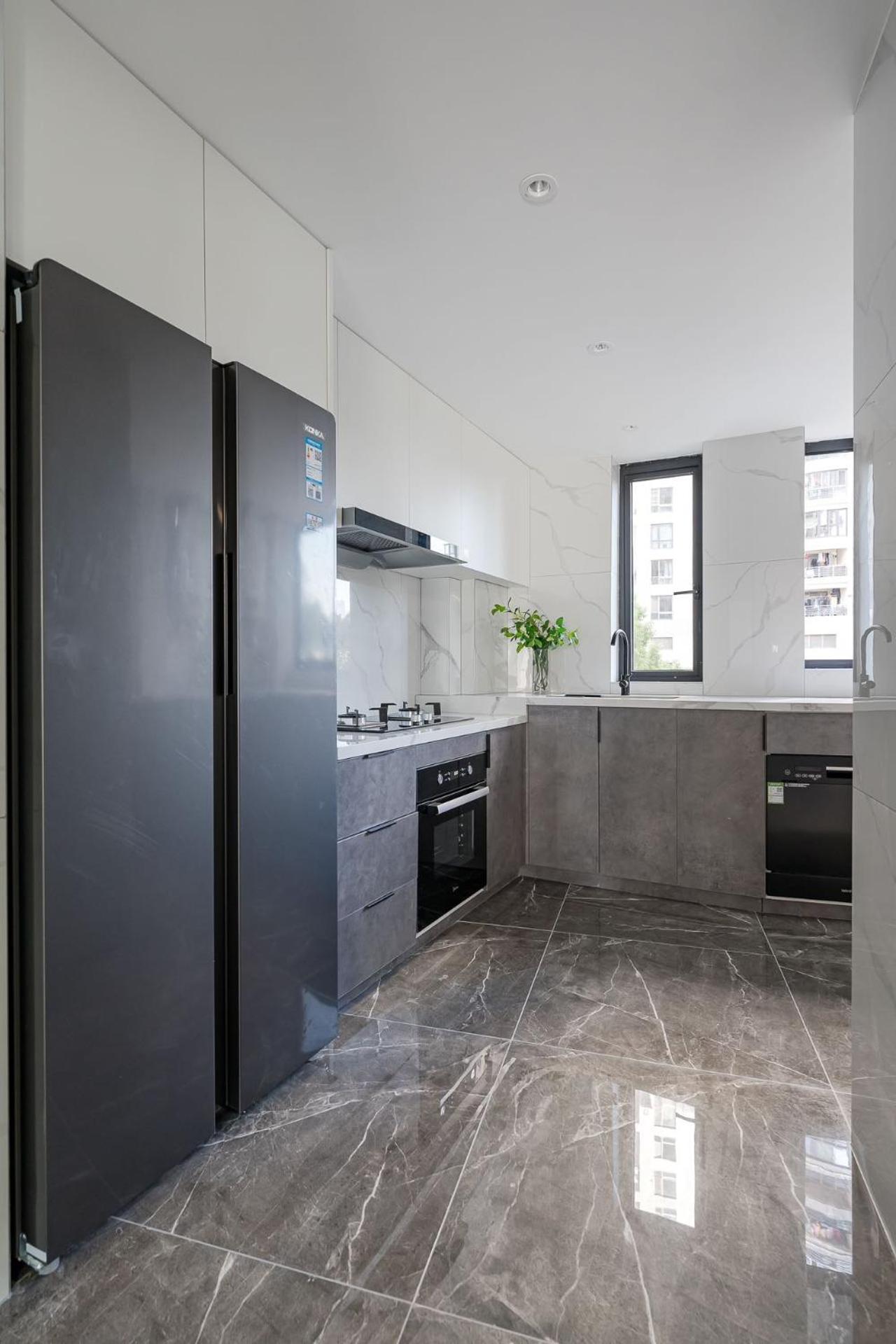 Ehub - Walk To Yuyuan Garden, The Bund And People's Square, Boutique 3bedroom Fully Equipped Family , Very Close To Subway Shanghai